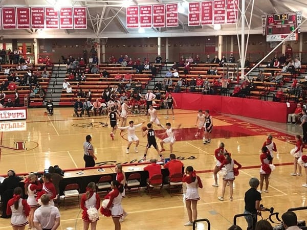 Bullpup boys upset by Circle, girls win